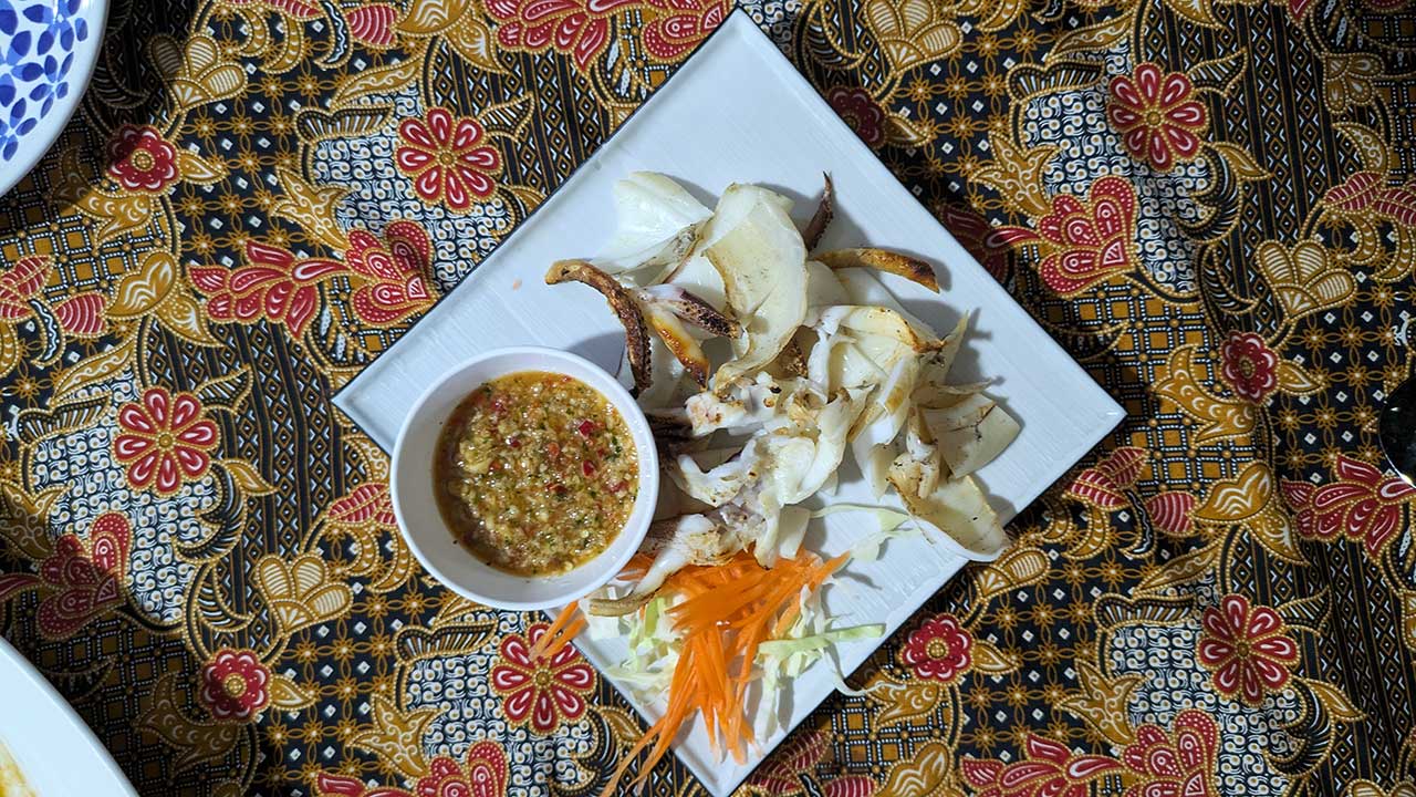 Grilled cuttlefish, Restaurant Ranee Seafood